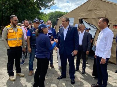 Un hospital móvil, 40 médicos y atención especializada: la misión dominicana en Venezuela