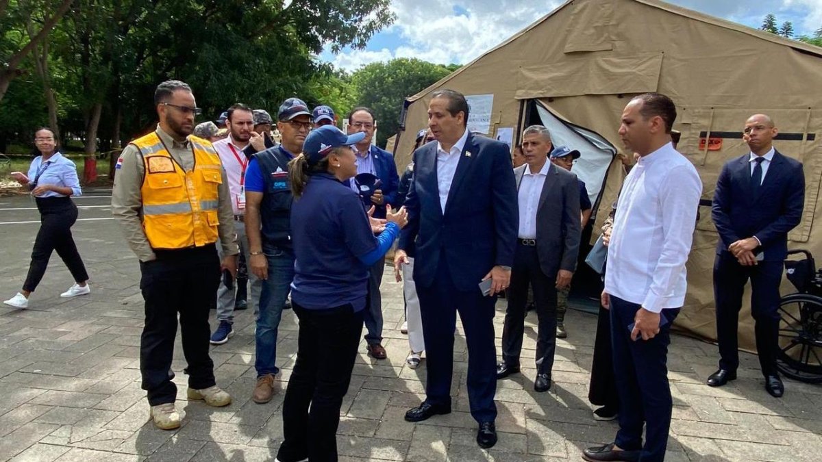 Un hospital móvil, 40 médicos y atención especializada: la misión dominicana en Venezuela