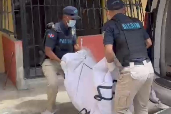 La Policía investiga muerte de madre e hijo hallados en un apartamento de República Dominicana