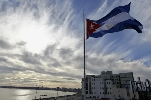 Sometimiento del Gobierno de Abinader a EE.UU.: Cuba responde a expulsión de diplomáticos