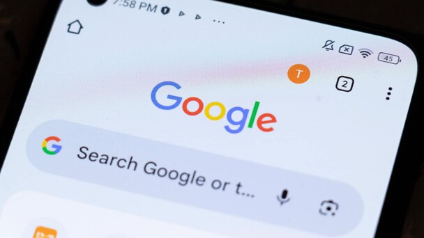 Google corrige tasa del dólar que erróneamente mostraba RD$30.80