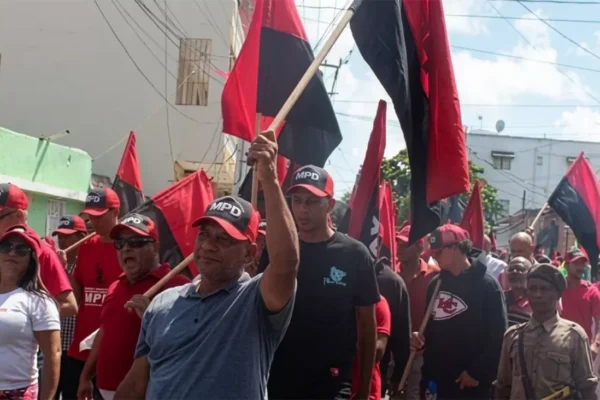 MPD califica de ‘vergonzosa’ expulsión de diplomáticos cubanos por Gobierno dominicano