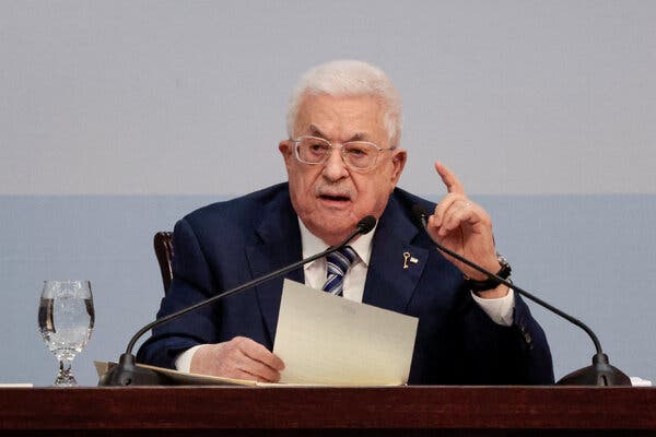 El Departamento de Estado Amplía la Prohibición de Visas a Abbas y Otros Funcionarios Palestinos