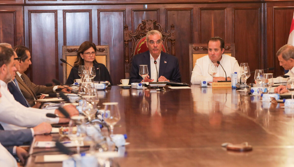 El Consejo de Ministros aprueba la Política Presupuestaria 2027 en RD