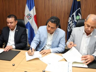 SNS, Deportes y Comité Olímpico formalizan acuerdo para la atención médica de atletas dominicanos