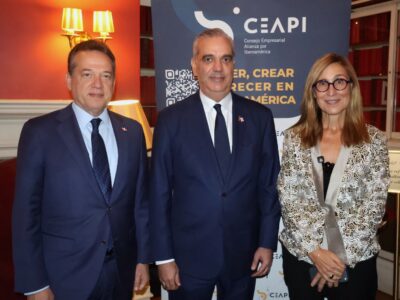 Abinader resalta la estabilidad política y el crecimiento económico de la República Dominicana