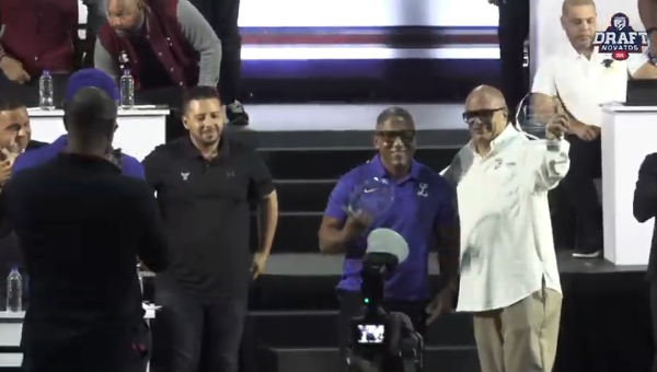 LIDOM rinde homenaje a Torres y Mateo en el Draft de Novatos 2026