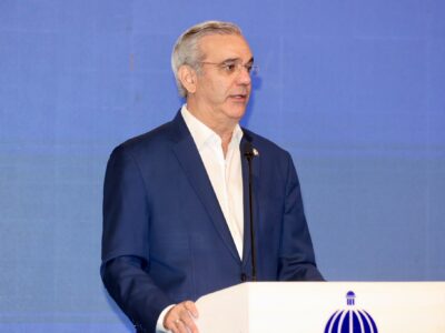 Luis Abinader inicia una reorganización del Gobierno dominicano con nuevos nombramientos