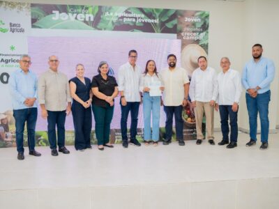 Campo Joven lleva casi RD$3 millones a tasa cero a jóvenes productores de Hato Mayor