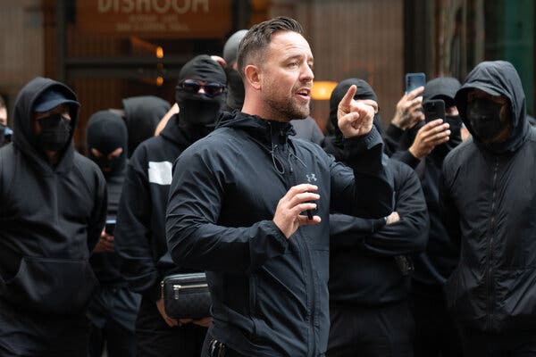Activista de Derecha, Daniel Thomas, Arrestado Tras Agredir un Dinghy en el Canal de la Mancha