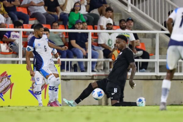 Nicaragua se rinde ante República Dominicana y Haití supera a Trinidad