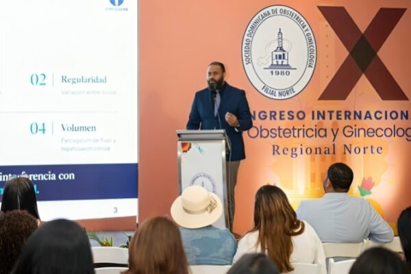 País Refuerza la Educación Médica a Través de una Activa Agenda de Congresos Científicos