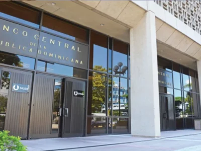 Banco Central Aumenta la Tasa de Política Monetaria: Impacto en Tarjetas de Crédito y Préstamos