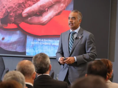 Semanario Dominicano 2026 Examina el Potencial de Tierras Raras y la Seguridad Energética en la República Dominicana