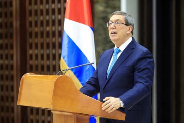 Cuba rechaza expulsión de diplomáticos en República Dominicana y señala presiones de EE.UU.