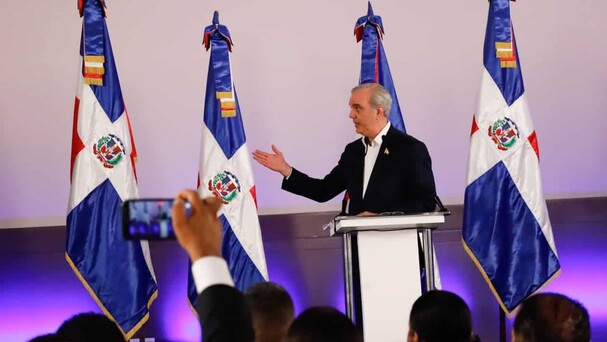Abinader anunciará la posición del Gobierno sobre restricciones de Haití
