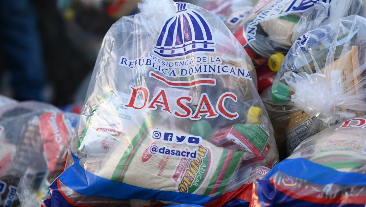 DASAC sirve cada mes 4 millones de almuerzos a través de los 163 Comedores Comunitarios instalados en puntos estratégicos de todo el territorio nacional.