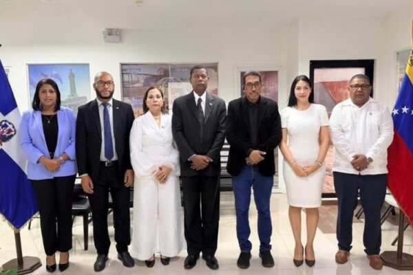 República Dominicana Retoma sus Actividades Consulares en Venezuela