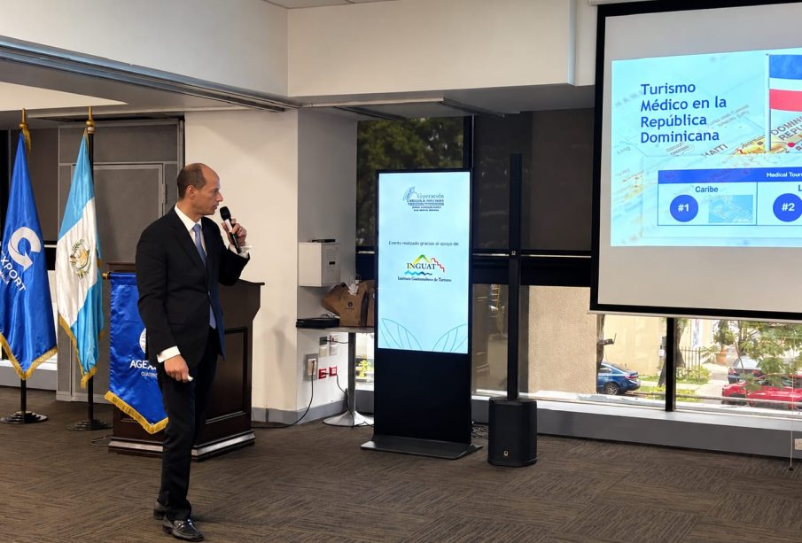 Alejandro Cambiaso destaca el éxito del turismo de salud en República Dominicana durante su presentación en Guatemala