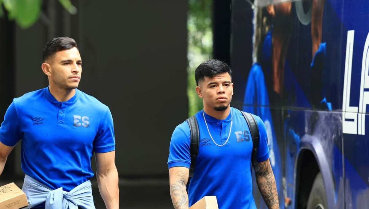 La Selección Nacional de Fútbol se Dirige a Martinica