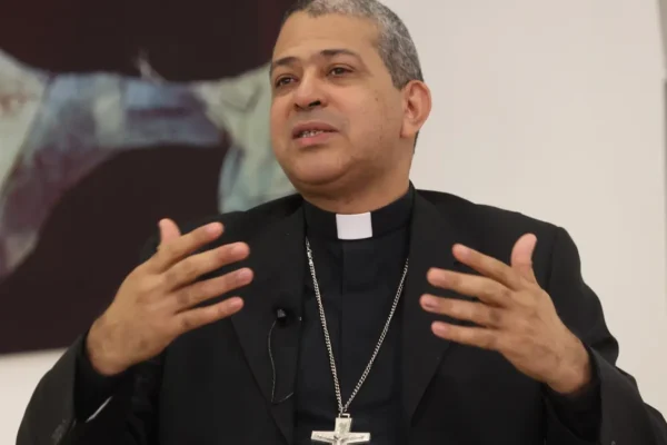 Monseñor Morel aboga por la inclusión de la salud mental en el sistema de Seguridad Social
