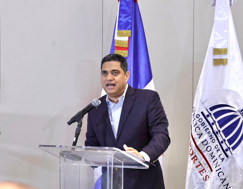 Kelvin Cruz opina que futbolistas haitianos deberían disculparse con República Dominicana
