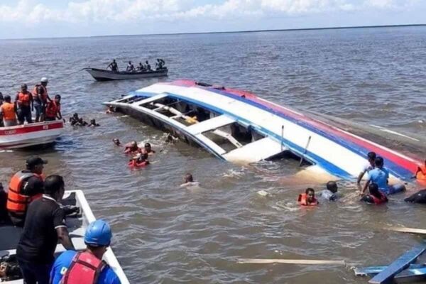 Investigación sobre el naufragio del ferry MV Barima en Guyana