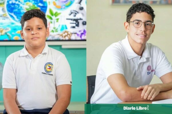 Dos Nuevos Alumnos Reconocidos como Estudiantes de la Semana por el Ministerio de Educación