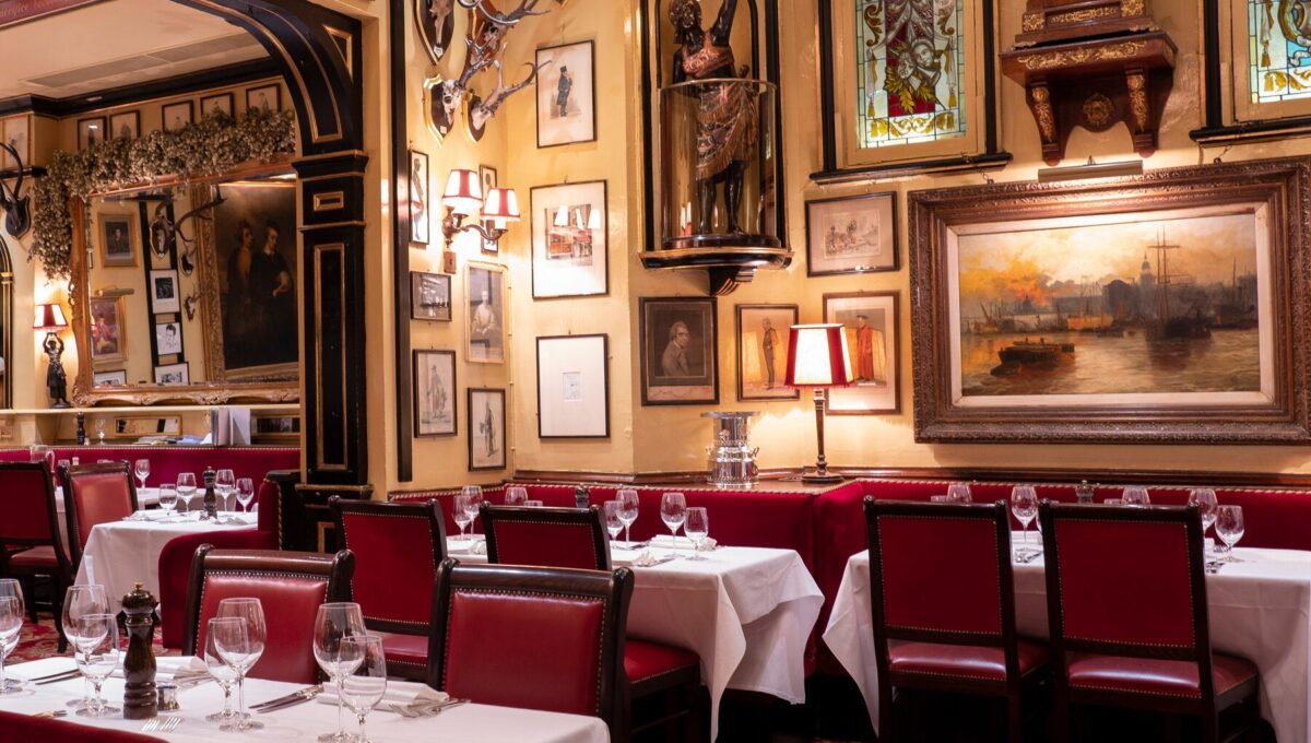 El restaurante más antiguo de Londres, Rules, es entregado al National Trust