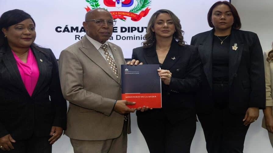 El Proyecto de Ley Mirabal Introduce Sanciones por Violencia Vicaria en República Dominicana