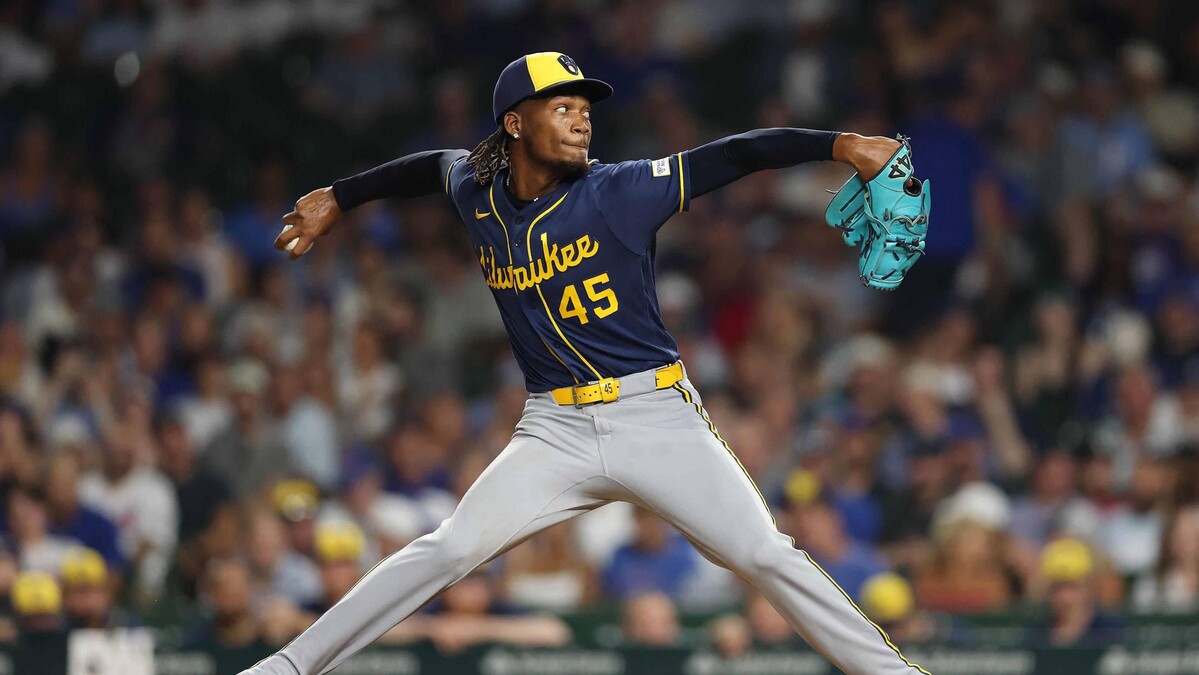 Los Cerveceros superan a los Dodgers a pesar de un tropiezo de Abner Uribe