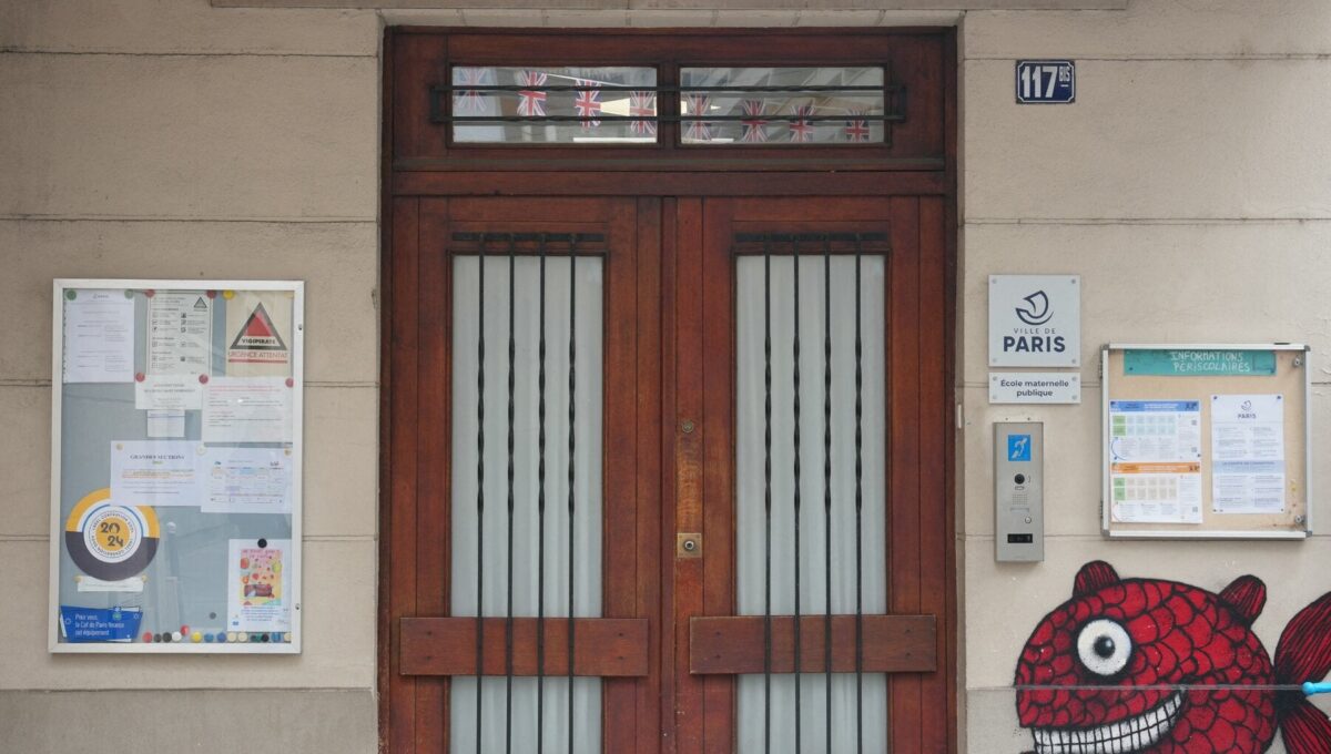 La Crisis de Abuso Sexual en las Escuelas Públicas de París