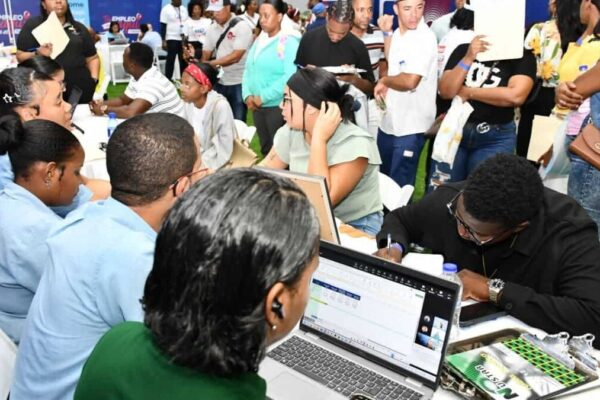 Feria de Empleo para el Sector Turismo se Realiza en La Romana
