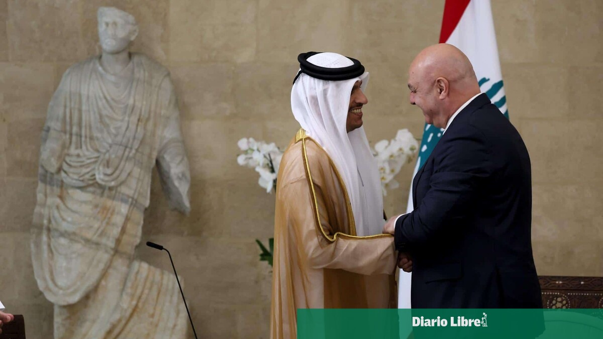 Primer Ministro de Catar Exige la Retirada de Israel del Líbano Durante Visita a Beirut