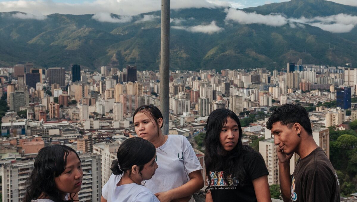 La Seguridad Inesperada de Caracas Tras Mortales Operativos Policiales en Venezuela