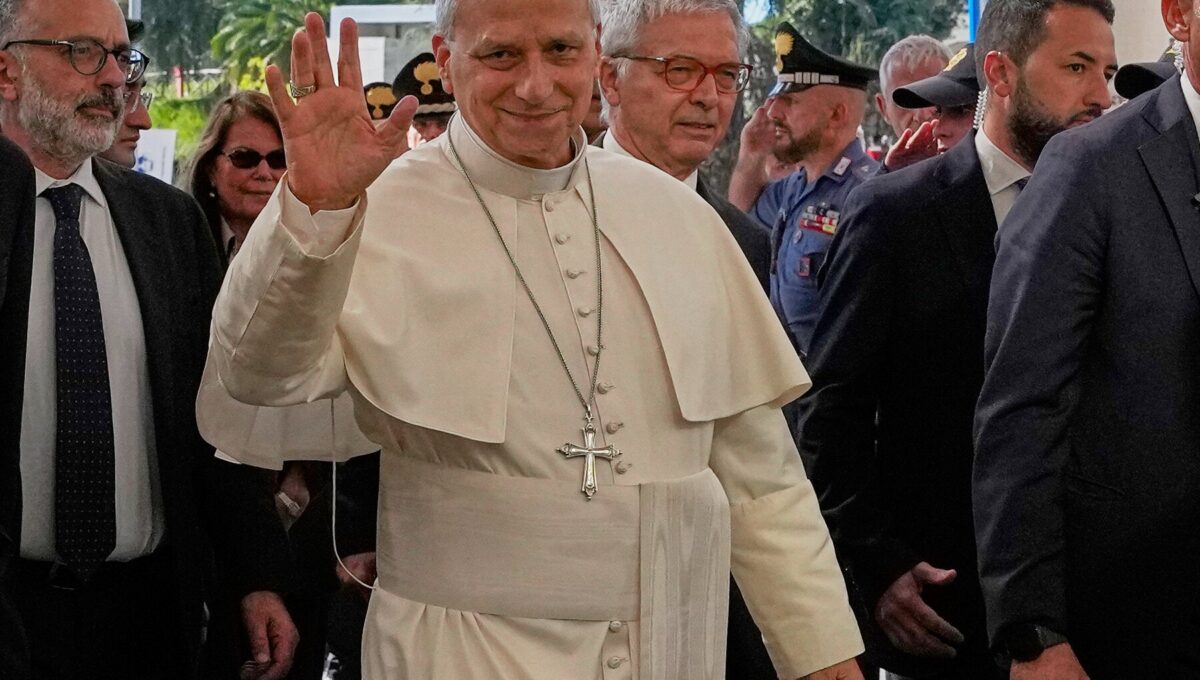El Papa Pide un Alto al Fuego a Putin por una Ciudad Ucraniana Asediada