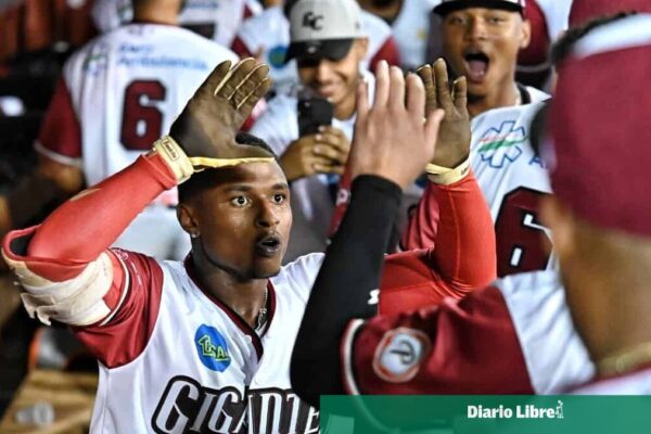 Gigantes del Cibao Inician la Temporada con Victoria sobre las Águilas Cibaeñas