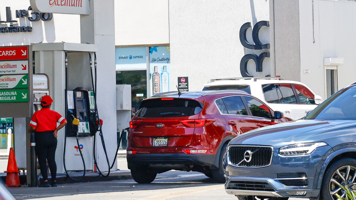 Congelan precios de los principales combustibles esta semana en RD