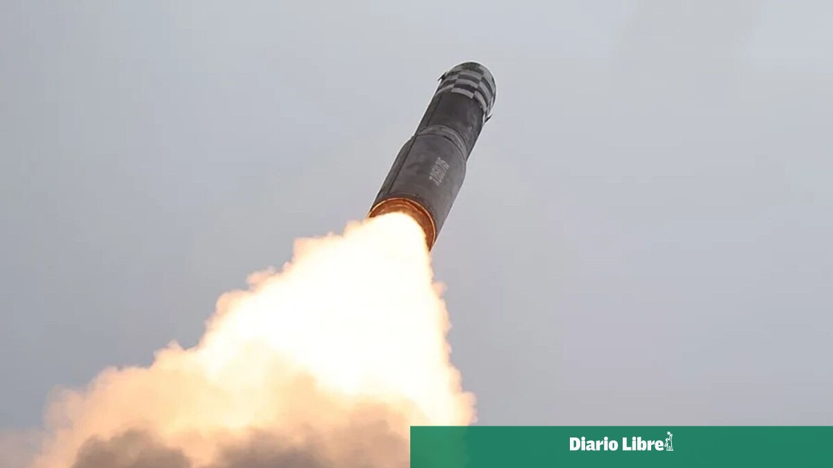 Corea del Norte realiza pruebas de un torpedo de precisión con inteligencia artificial