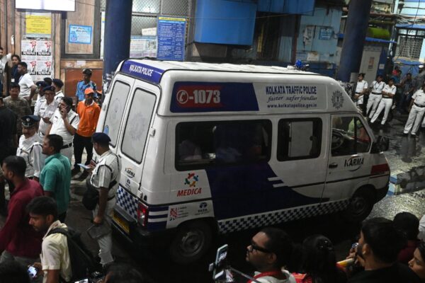 Tragedia en India: 17 Fallecidos y Decenas de Heridos en Aglutinamiento Durante Evento Religioso