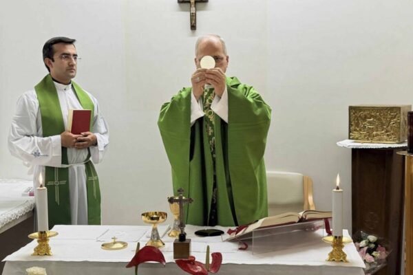 Alta hospitalaria del papa León XIV tras cirugía en Roma