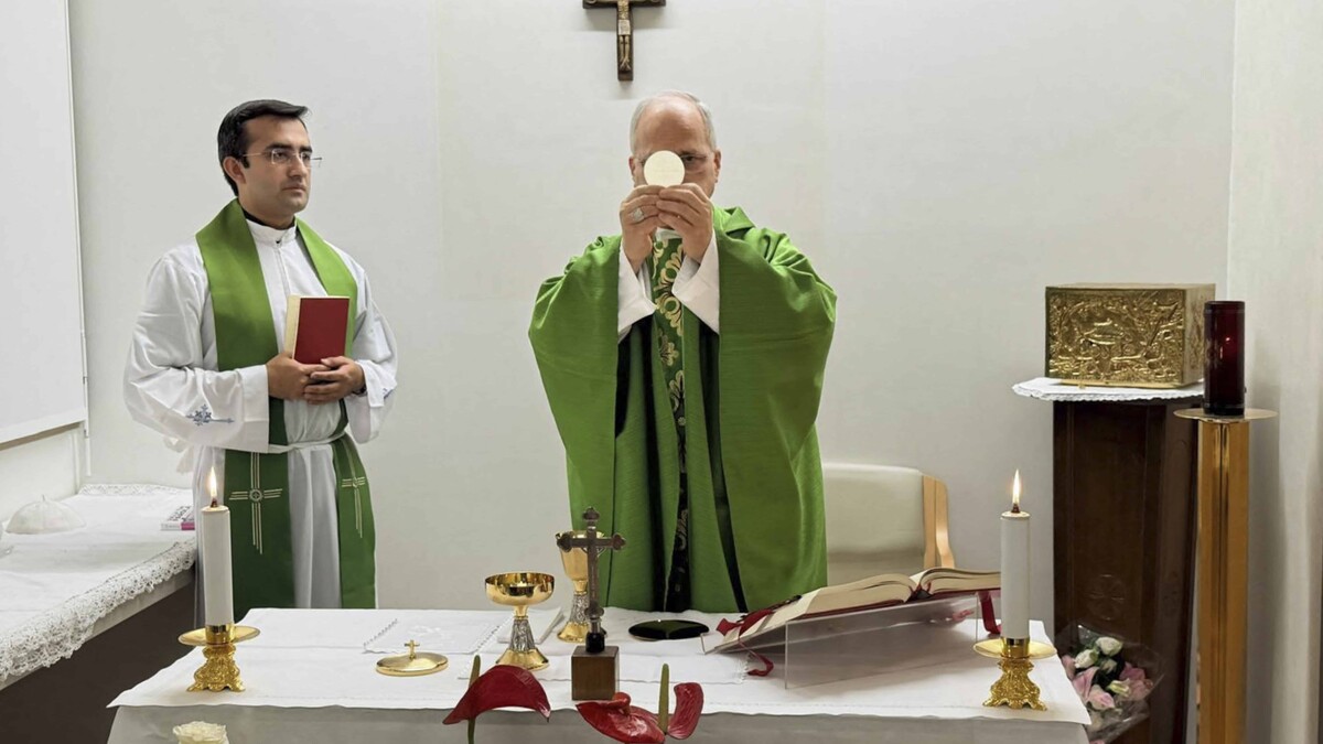 Alta hospitalaria del papa León XIV tras cirugía en Roma