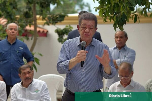 Leonel Fernández critica la gestión del Gobierno hacia el sector arrocero en RD