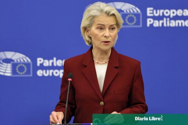 La Comisión Europea exige un aumento en las sanciones contra Rusia tras la suspensión de EE. UU.