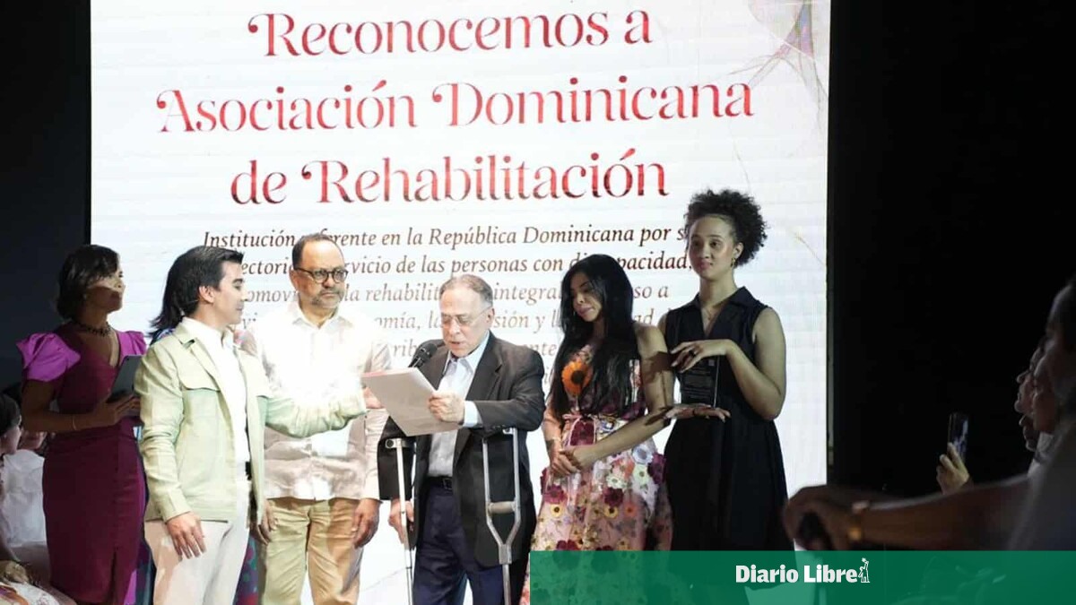 Procuraduría y Ministerio de Justicia Lideran Desfile por la Inclusión