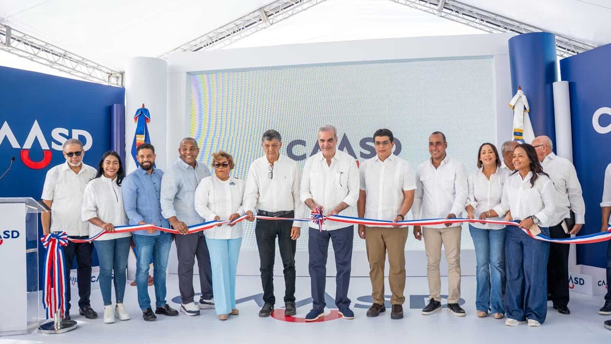 Entregan Saneamiento de Dos Cañadas en Santo Domingo Oeste