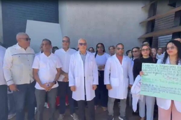 Garantía Económica Impuesta a Psiquiatra Acusada de Secuestro