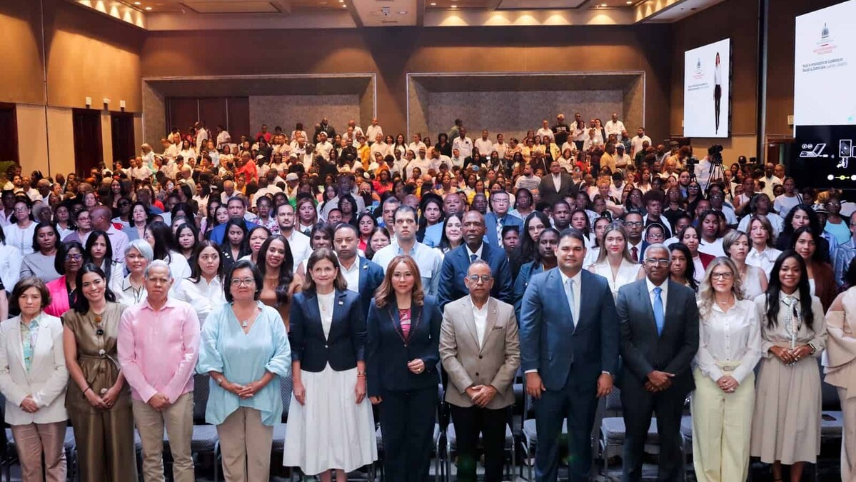 Raquel Peña resalta la disminución de la pobreza en República Dominicana