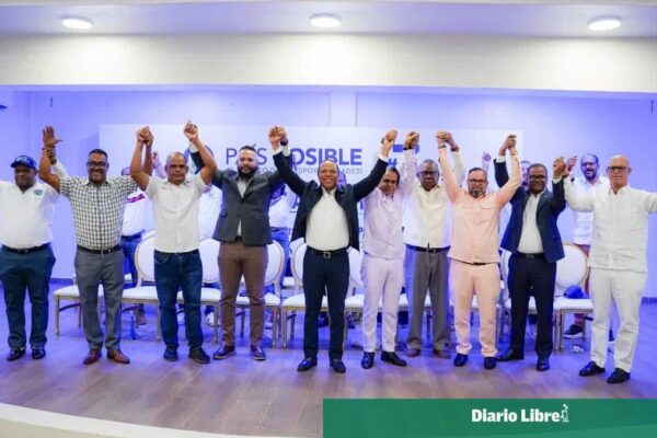 Milton Morrison da la bienvenida a 500 nuevos miembros en el Partido País Posible