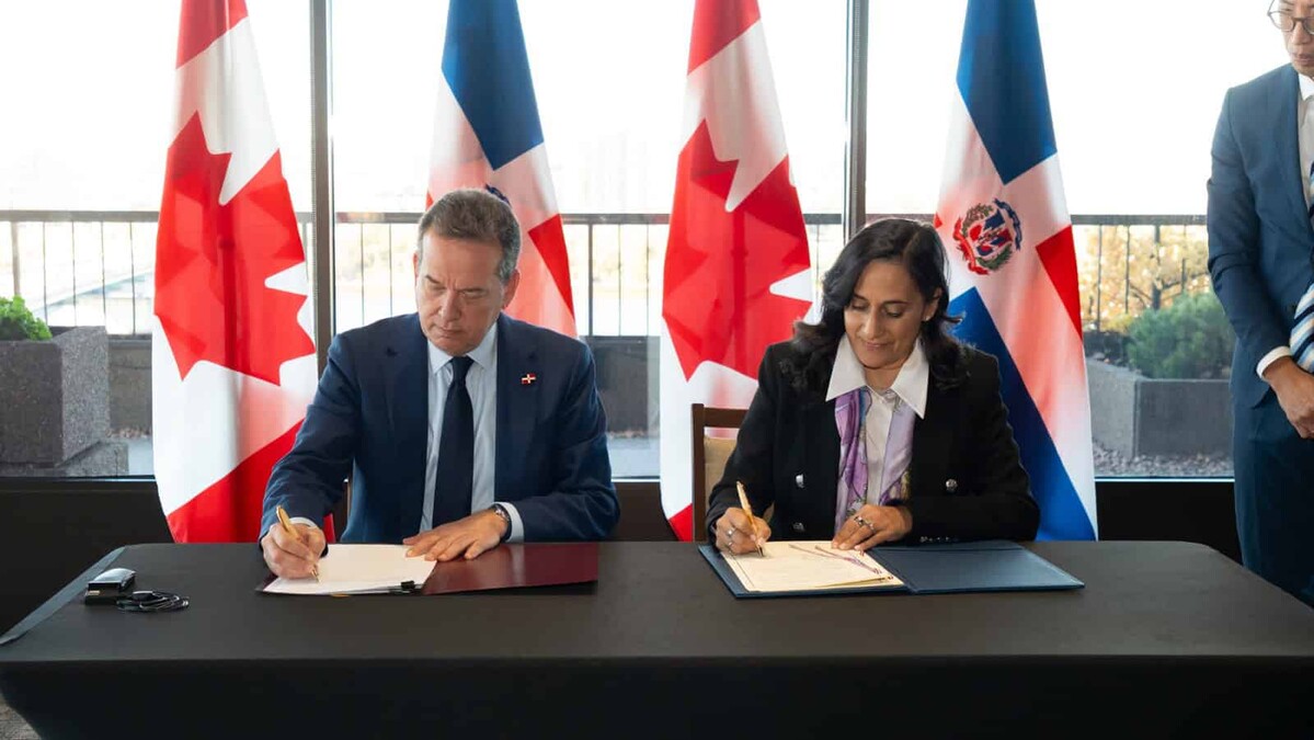 Canadá y República Dominicana establecen cooperación en aviación civil